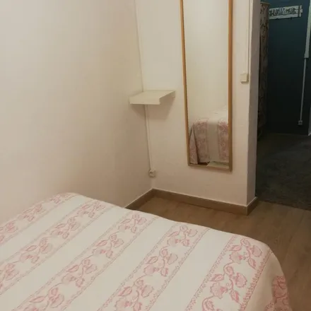 Rent this 1 bed apartment on Rua de São Bento 620 - 624 in 1250-219 Lisbon, Portugal