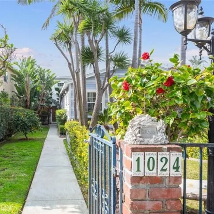 Buy this 6 bed house on 17th Court in Santa Monica, CA 90403