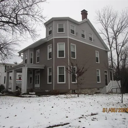 Image 4 - Wise-Olin House, 1128 State Street, Alton, IL 62002, USA - House for sale