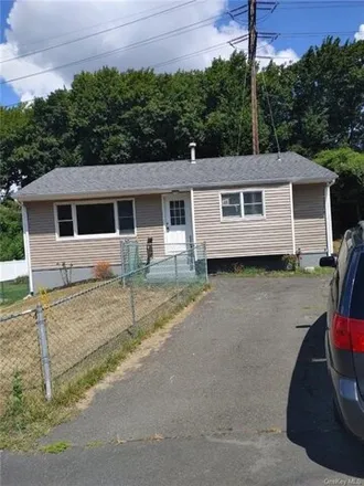 Buy this 3 bed house on 3 Simenovsky Drive in Village of Haverstraw, NY 10927