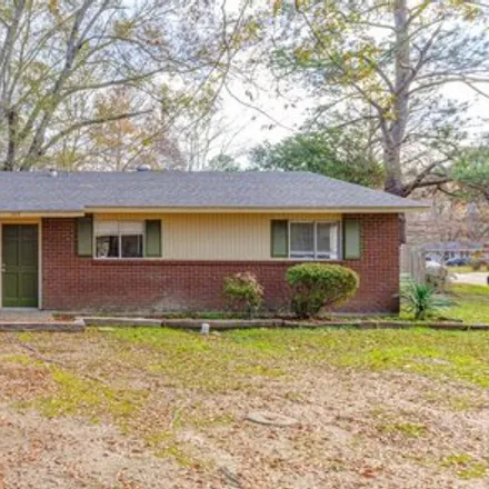 Buy this 3 bed house on 5424 Sedwick Drive in Jackson, MS 39211
