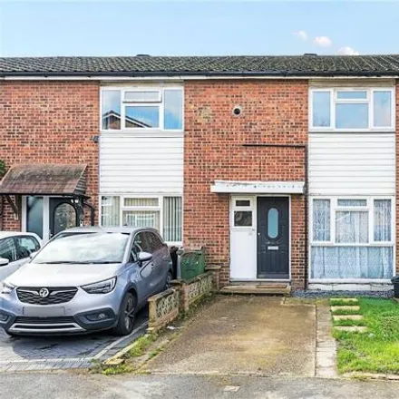 Buy this 2 bed house on Laughton Court in Chiswick Close, London