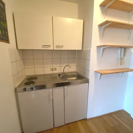 Rent this 1 bed apartment on Kirchgasse 5 in 96450 Coburg, Germany