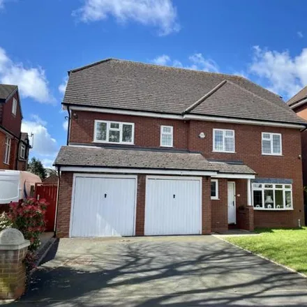 Buy this 6 bed house on 7A Bourton Road in Ulverley Green, B92 8AX