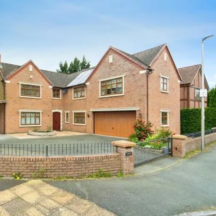 Buy this 5 bed house on Glade Drive in Chester, CH66 4JE