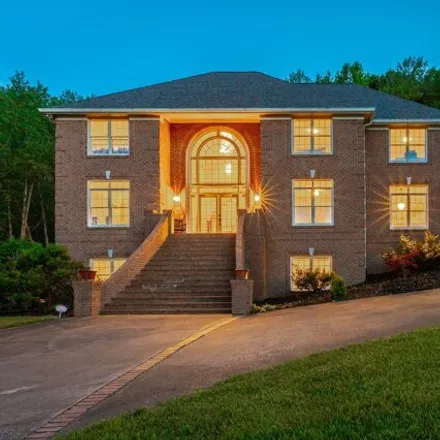 Buy this 5 bed house on 16 Ridgerock Drive in Signal Mountain, Hamilton County