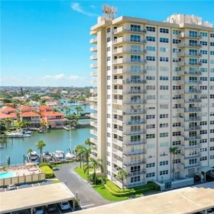 Image 5 - 104 Sand Key Estates Drive, Clearwater, FL 33767, USA - Condo for sale