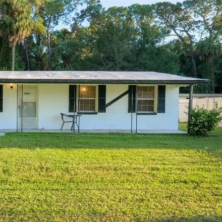 Buy this 3 bed house on 2301 West Robson Street in Tampa, FL 33604