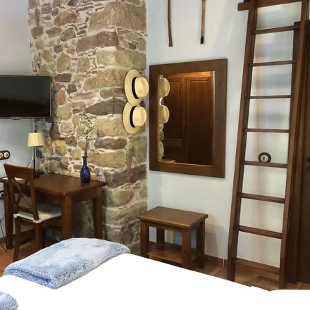 Rent this 3 bed house on 08140 Caldes de Montbui