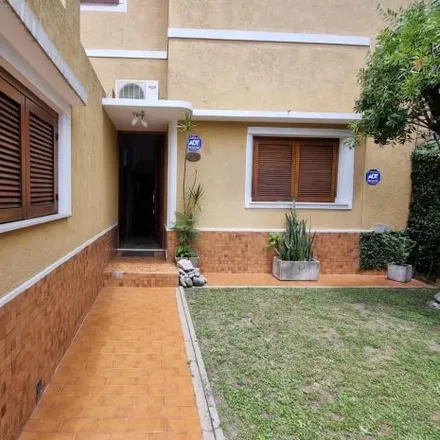 Buy this 3 bed house on Juan Bautista Justo 1574 in 1825 Lanús Este, Argentina