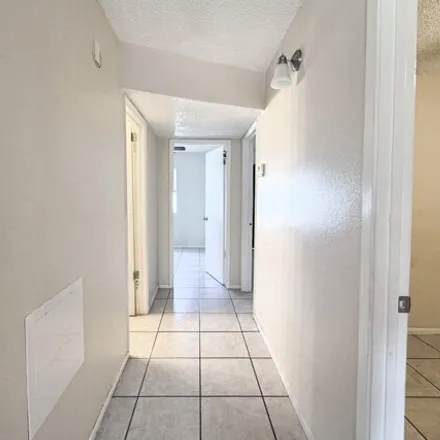 Image 9 - 1753 East Harvard Street, Phoenix, AZ 85006, USA - Apartment for rent