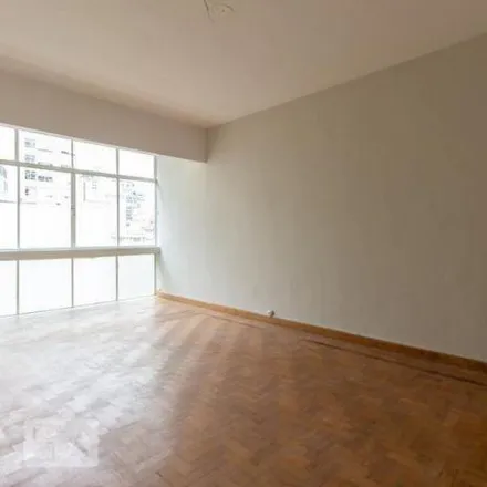 Rent this 3 bed apartment on Rua São Vicente de Paulo 420 in Santa Cecília, São Paulo - SP