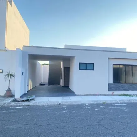 Image 2 - Coppel, Ignacio de la Llave Ave. 70, 95270 Alvarado, VER, Mexico - House for rent