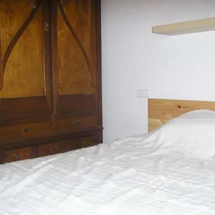 Rent this 1 bed apartment on Banco Español de Crédito (Banesto) in Plaça de Catalunya, 10