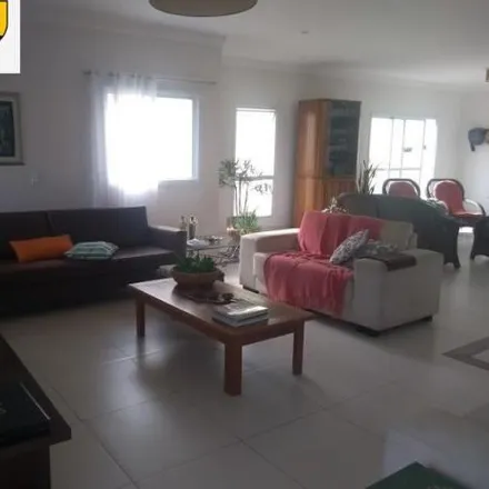 Buy this 5 bed house on Rua Ouro Preto in Praia do Morro, Guarapari - ES