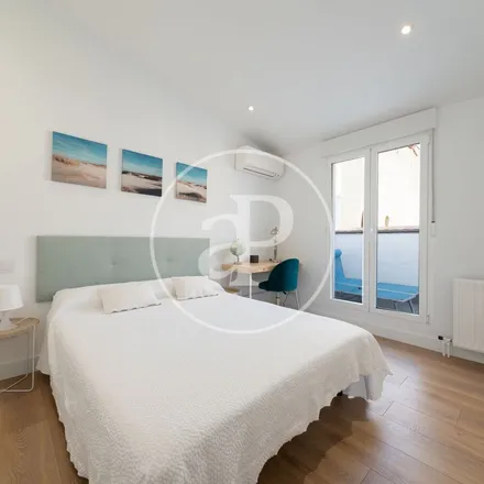 Image 6 - Palacio de Escalona y Bornos, Calle de la Madera, 28004 Madrid, Spain - Apartment for rent