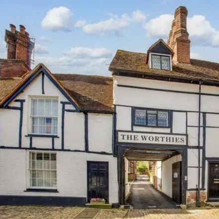 Buy this 2 bed townhouse on The Worthies in Amersham, HP7 0DT