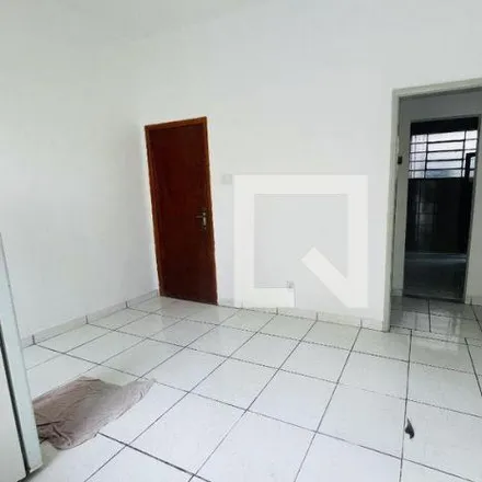 Rent this 2 bed house on Centro Comercial Azize Ammare in Lojas Americanas, Avenida Nilo Peçanha