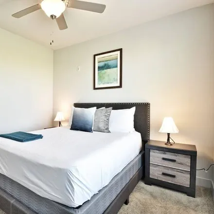 Image 6 - Dallas, TX - Apartment for rent