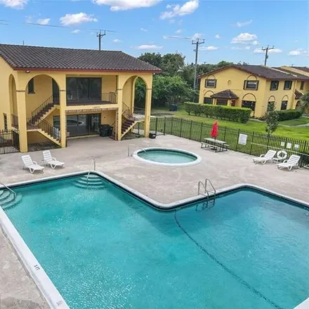 Image 3 - 2698 Northwest 47th Terrace, Lauderdale Lakes, FL 33313, USA - Condo for sale