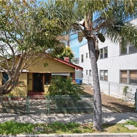Buy this 3 bed house on 607 West 12th Street in Los Angeles, CA 90731