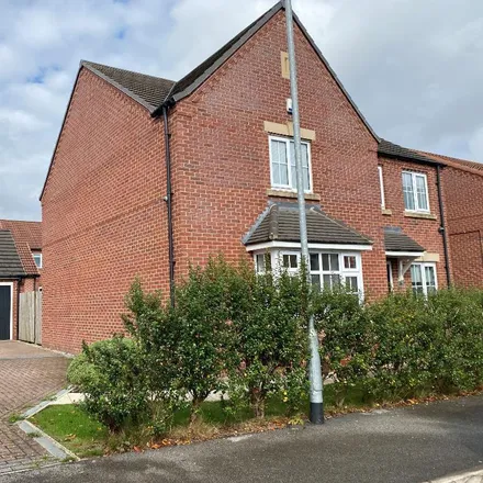 Rent this 4 bed house on Wheatley Drive in Cottingham, HU16 5LR