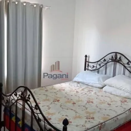 Rent this 2 bed house on Rodovia Evádio Paulo Broering in Balneário Ponta do Papagaio, Palhoça - SC
