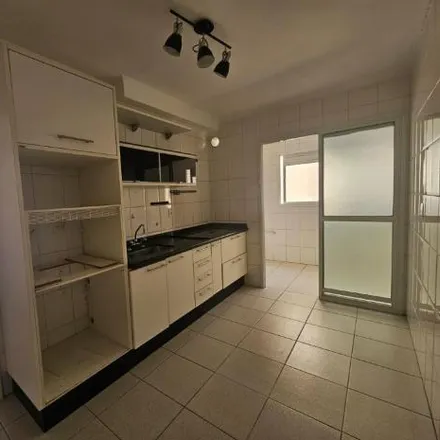 Buy this 3 bed apartment on Rua Oliveira Alves in Ipiranga, São Paulo - SP