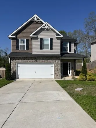 Rent this 4 bed house on Black Oak Circle in Clarksville, TN 37042