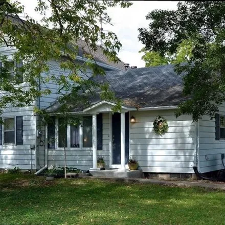 Buy this 3 bed house on West Street in Pleasant Plain, Jefferson County