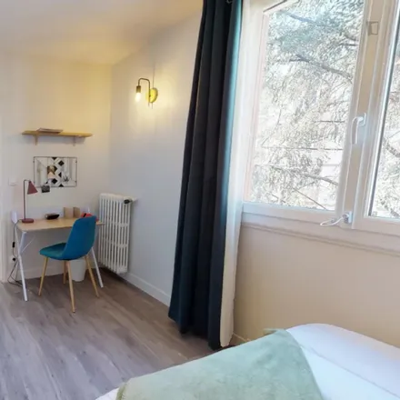 Rent this 5 bed room on 35;37;39;41 Rue Esquirol in 75013 Paris, France