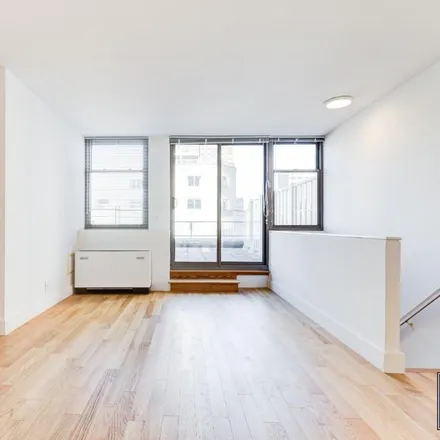Rent this 2 bed apartment on 201 East 69th Street in New York, NY 10021