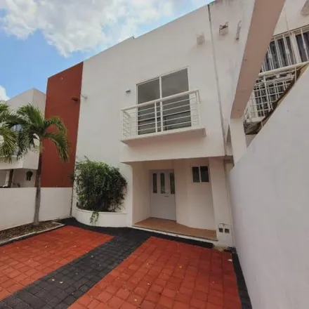 Buy this 3 bed house on Privada Porto Giorgio in Gran Santa Fe I, 77535 Cancún