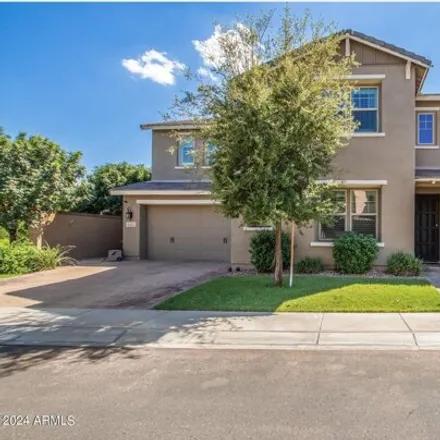 Rent this 5 bed house on 947 West Kaibab Drive in Chandler, AZ 85248