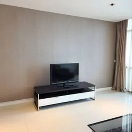 Rent this 3 bed apartment on Athenee Residence in 65, Witthayu Road