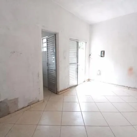 Rent this 2 bed house on Rua Vitorino in Vila Magini, Mauá - SP