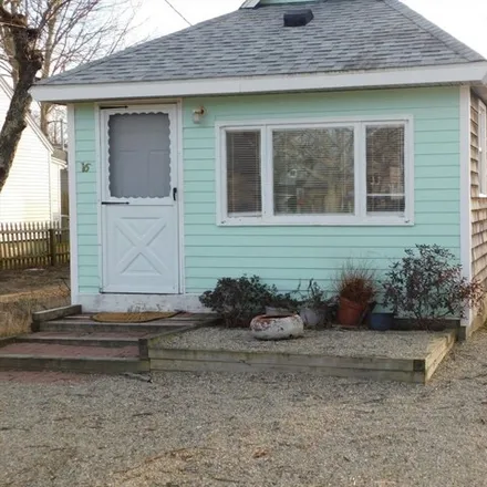 Rent this 1 bed house on 16 13th Street in Onset, Wareham