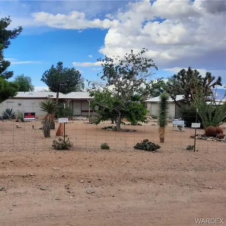 Buy this 3 bed house on 18267 Silver Lode Drive in Dolan Springs, AZ 86441