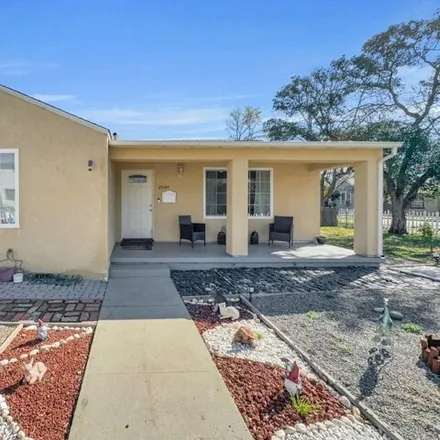 Buy this 2 bed house on 2004 North Sutter Street in Stockton, CA 95290