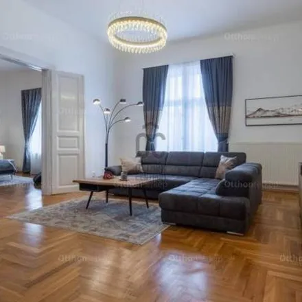 Image 7 - Budapest, Adam Clark Square, 1013, Hungary - Apartment for rent