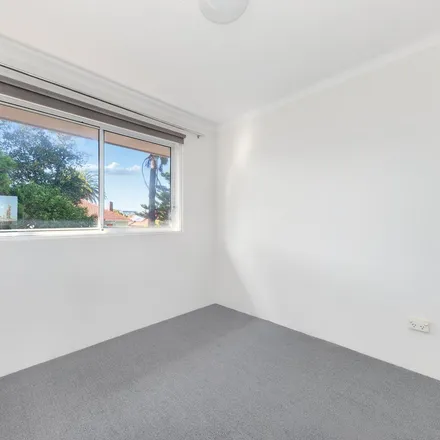 Image 2 - Grace Campbell Crescent, Hillsdale NSW 2036, Australia - Apartment for rent