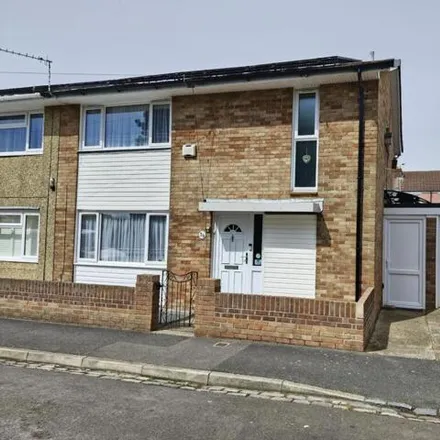 Buy this 3 bed duplex on Tamworth Road in Portsmouth, PO3 6HS