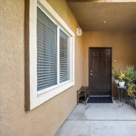 Buy this 2 bed condo on 2311-2324 Gibson Drive in Roseville, CA 95678