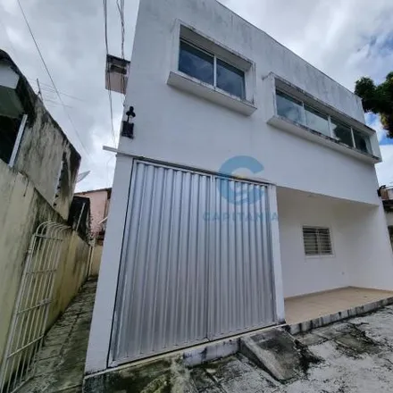 Buy this 5 bed house on Rua Cabo Honório 81 in Tamarineira, Recife - PE