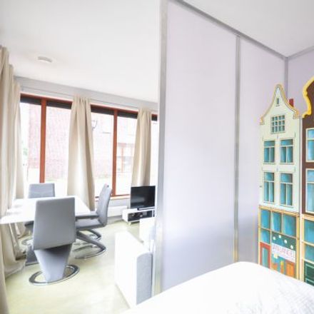 Rent this 0 bed apartment on Vlinderstraat 15B in 3061 VJ Rotterdam, Netherlands