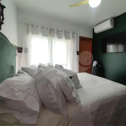 Buy this 4 bed apartment on WE Hostel in Rua Morgado de Mateus 567, Vila Mariana