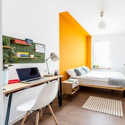 Rent this 2 bed room on Klara-Franke-Straße 8 in 10557 Berlin, Germany
