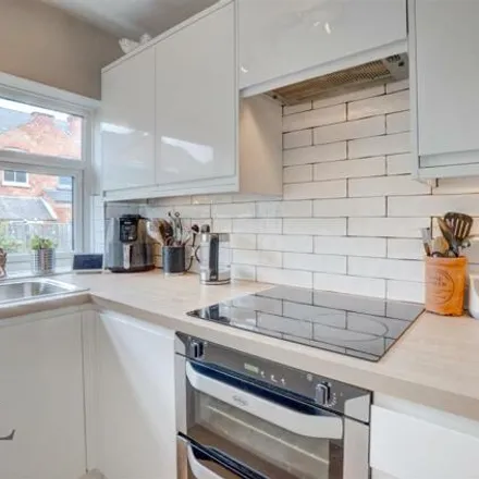 Image 3 - Manvers Road, West Bridgford, NG2 6DJ, United Kingdom - Townhouse for sale