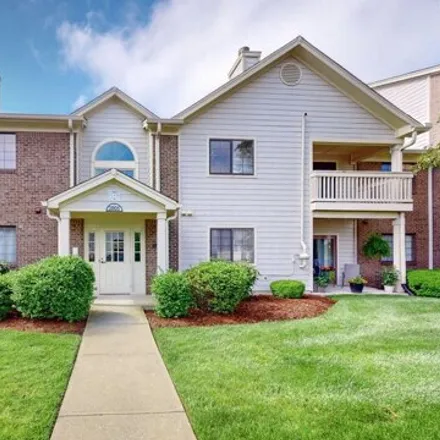 Buy this 2 bed condo on 3901 Yardley Court in Louisville, KY 40299