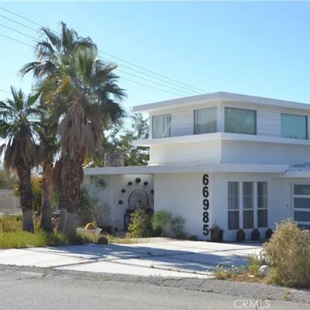 Image 3 - 12801 Verbena Drive, Desert Hot Springs, CA 92240, USA - House for sale